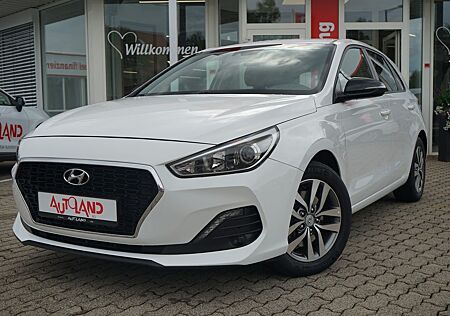 Hyundai i30 1.6 T-GDI YES! Navi ACC Kamera