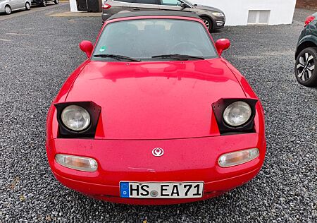 Mazda MX-5 1.9 -