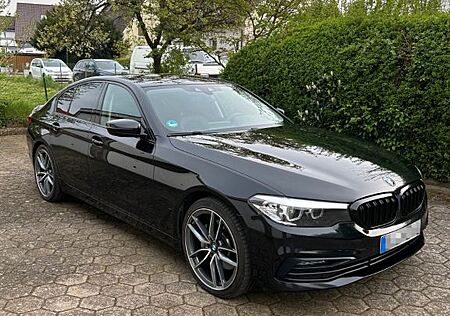 BMW 530e *Sport Line *Shz *LiveCockPit