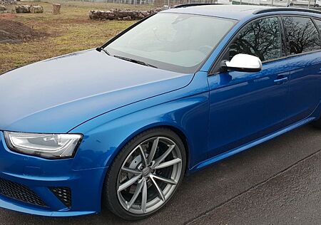 Audi RS4 B&O Kamera ACC Sportabgas Sportdiff 280 km/h