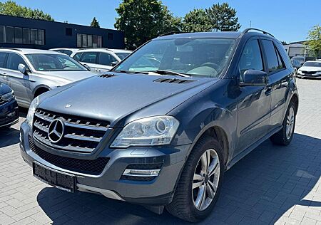 Mercedes-Benz ML 300 3.0 CDI BlueEfficiency 4Matic /AHK/SHZ/