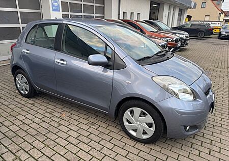 Toyota Yaris Life