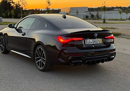 BMW M440i xDrive M-Paket / VOLL AUSTATTUNG Tüv neu