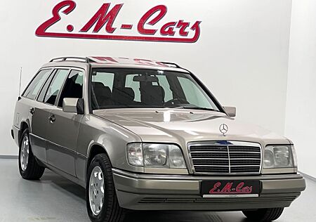 Mercedes-Benz E 320 T-Model*Schalter*7 Sitzer*D-KFZ*Top Gepfl.