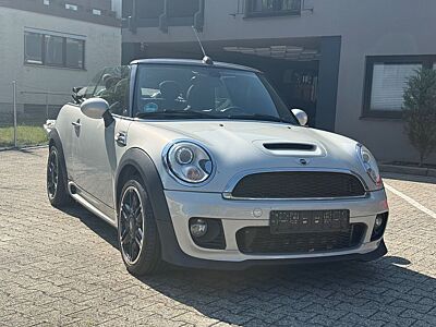 MINI John Cooper Works Cabrio