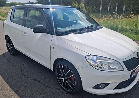 Skoda Fabia RS 180 PS DSG