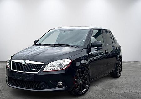 Skoda Fabia RS*AUTOMATIK*TEMPOMAT*SITZHEIZUNG*PDC