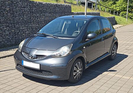 Toyota Aygo (X) Aygo (X) 1,0 -