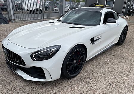 Mercedes-Benz AMG GT R