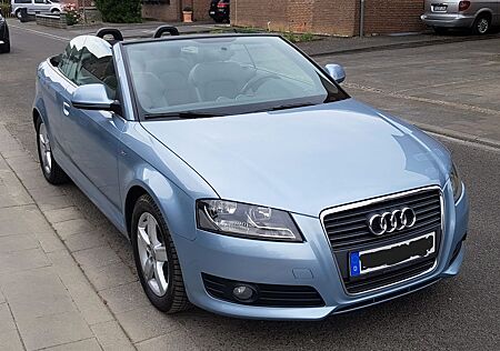 Audi A3 TDI S-line Cabrio unfallfrei 2.Hd Navi Garage