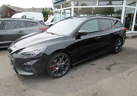 Ford Focus Turnier ST