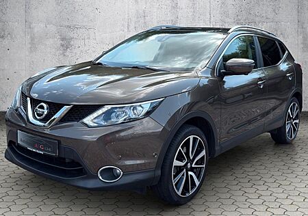 Nissan Qashqai 1.6 dCi Tekna*LED*Pano*AHK*Leder*360°