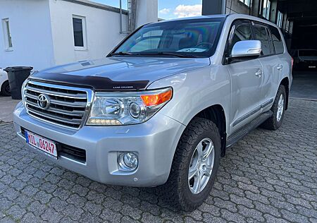 Toyota Land Cruiser 4,5 V8*J200*ARMOURED*GUARD*B6*STOCK