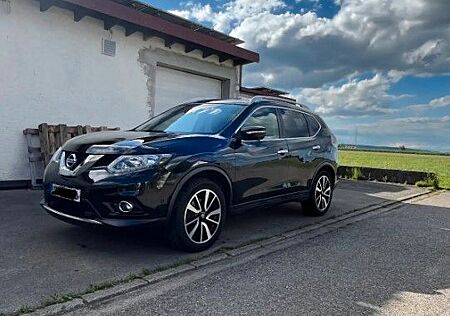 Nissan X-Trail 4x4 360° 1.6 dCi DPF 360°