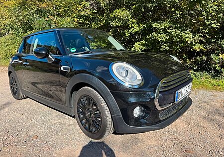 Mini Cooper Pano/fast Vollausst./TÜV NEU