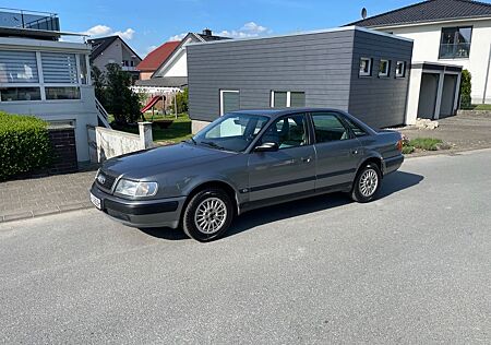 Audi 100 C4 2.3E