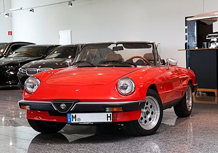 Alfa Romeo Spider 1.6 H-Kennzeichen