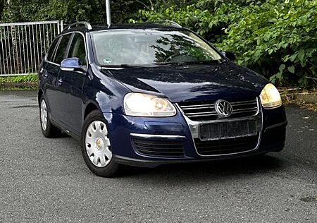 VW Golf Volkswagen 5 Sport 2.0 TDI DPF Leder Panorama Navi