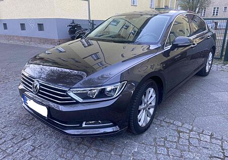 VW Passat Volkswagen Lim. Comfortline BMT/Start-Stopp