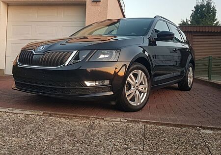 Skoda Octavia 1.6 TDI Ambition Combi Ambition