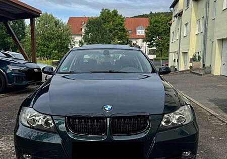 BMW 318i