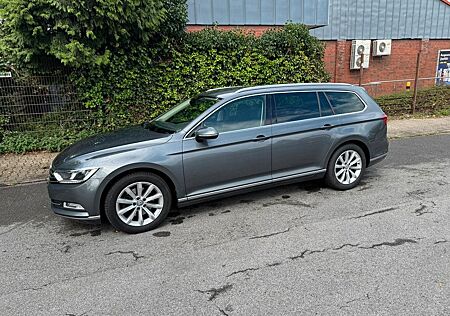 VW Passat Variant Volkswagen Passat 2.0 TDI DSG Highline TÜV + Service NEU