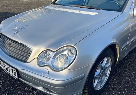Mercedes-Benz 200 C kompressor T Modell