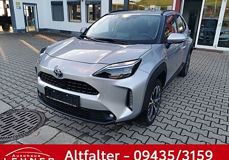 Toyota Yaris Cross 1.5 Executive TWA+360KAMERA+LEDER