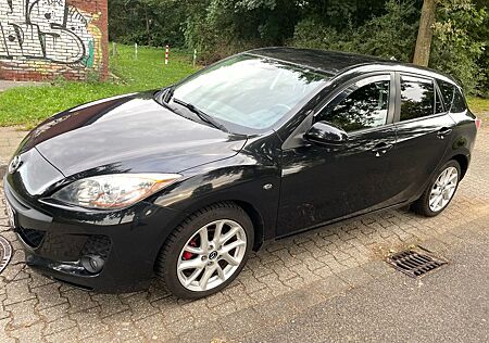 Mazda 3 1.6 MZ-CD Center-Line Center-Line
