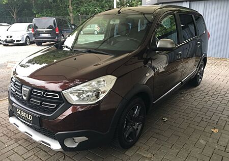 Dacia Lodgy 1.2 TCE Stepway Celeb/7-Sitz/AHK/Navi/PDC