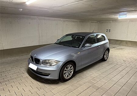 BMW 118i -
