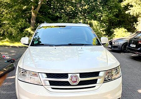 Fiat Freemont 2.0 16V Multijet Automatik Allrad L...