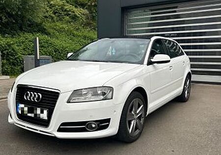 Audi A3 ..