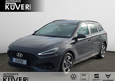 Hyundai i30 Family Kombi 1.0 T-GDi DCT Navi+ACC+Shzg+PDC