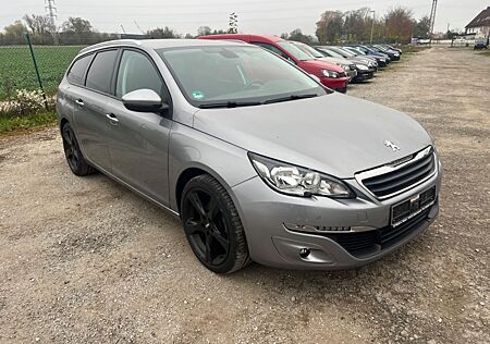 Peugeot 308 SW Active / Navi / EURO6 / Verbraucht Öl