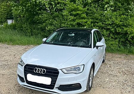 Audi A3 1.4 TFSI cod u.S tronic Ambition Sportb. ...