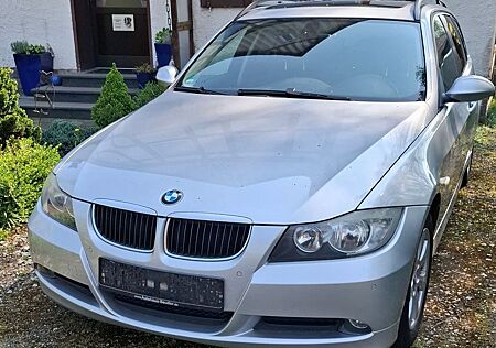 BMW 318i A touring ; HU/AU 04/27 ; Motorüberholung