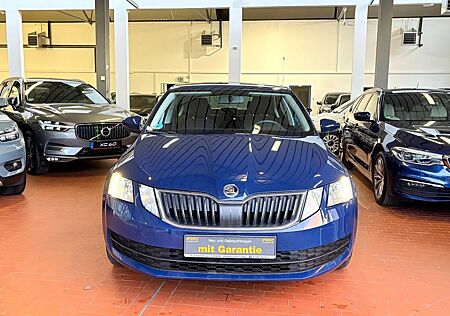 Skoda Octavia Lim. Active-Klima-AHK