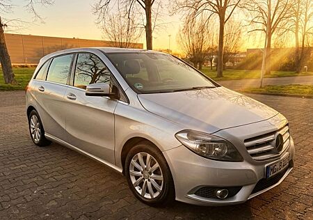 Mercedes-Benz B 180 - erst 90 TKM, 2.Hand