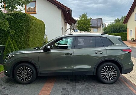 VW Tiguan Volkswagen Life 2.0 TDI SCR DSG GOAL