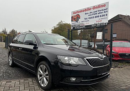 Skoda Superb Combi Elegance 4x4 // 1 Hand