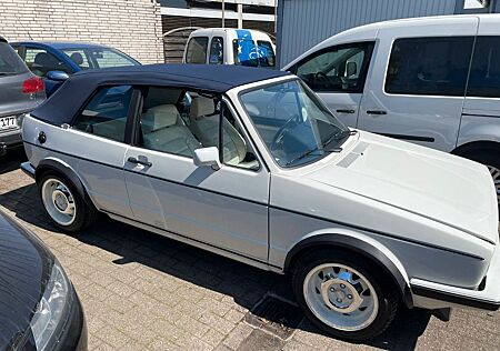 VW Golf Volkswagen I Cabrio, rostfrei und technisch überholt