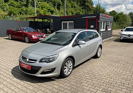 Opel Astra J Sports Tourer Active * Klima - Navi *