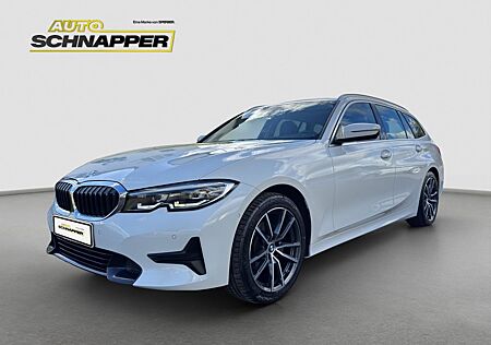 BMW 318i Sport Line, LED, Live Cockpit, Pano, Navi
