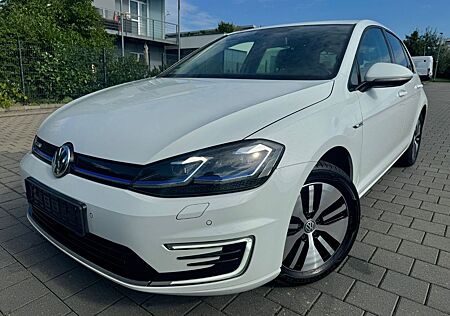 VW Golf Volkswagen VII e- CCS*WÄRMEPUMPE*NAVI*SITZHEIZUNG