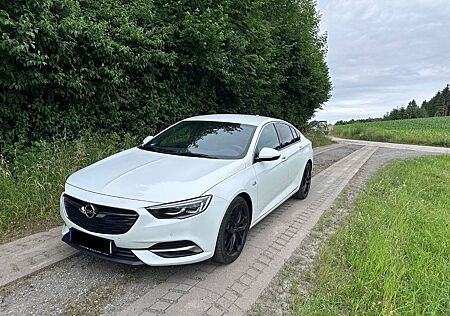 Opel Insignia 2.0 Turbo 191kW Innov Aut 4x4 G Spo...