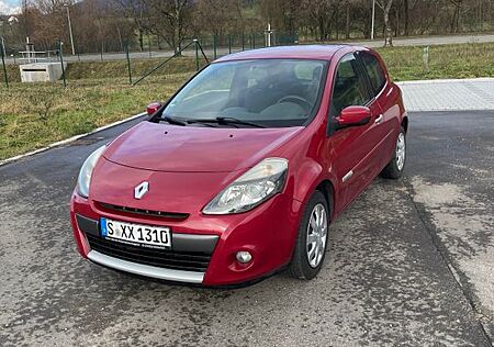 Renault Clio Dynamique TCE 100 Eco2 Dynamique