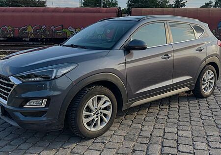 Hyundai Tucson 2.0 CRDi Auto Premium 4WD Premium