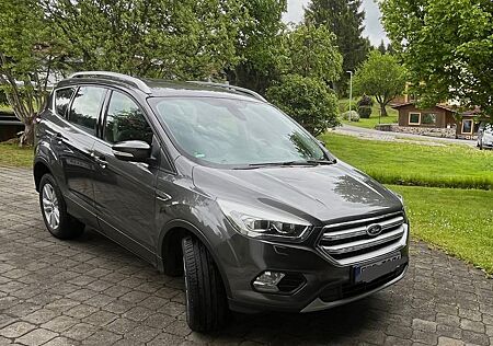 Ford Kuga 2,0 TDCi 4x4 132kW Titanium PowerShift ...