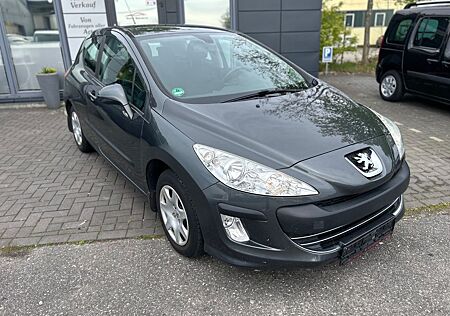 Peugeot 308 Tendance Tüv 11/26 aus Rentnerbesitz 2 Hand